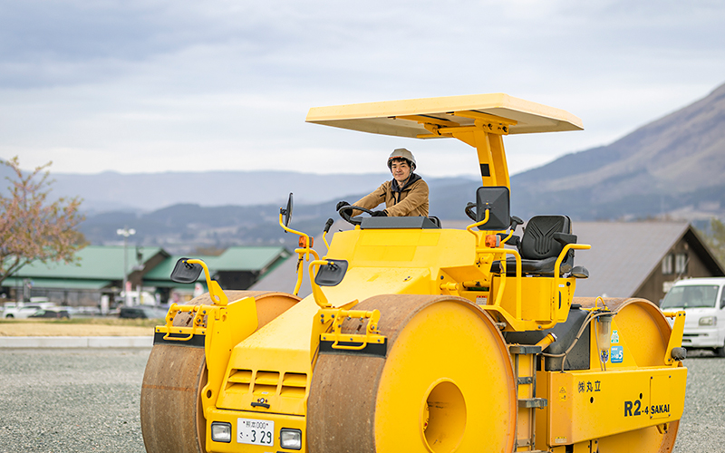 実際に働く社員たちの声をご紹介